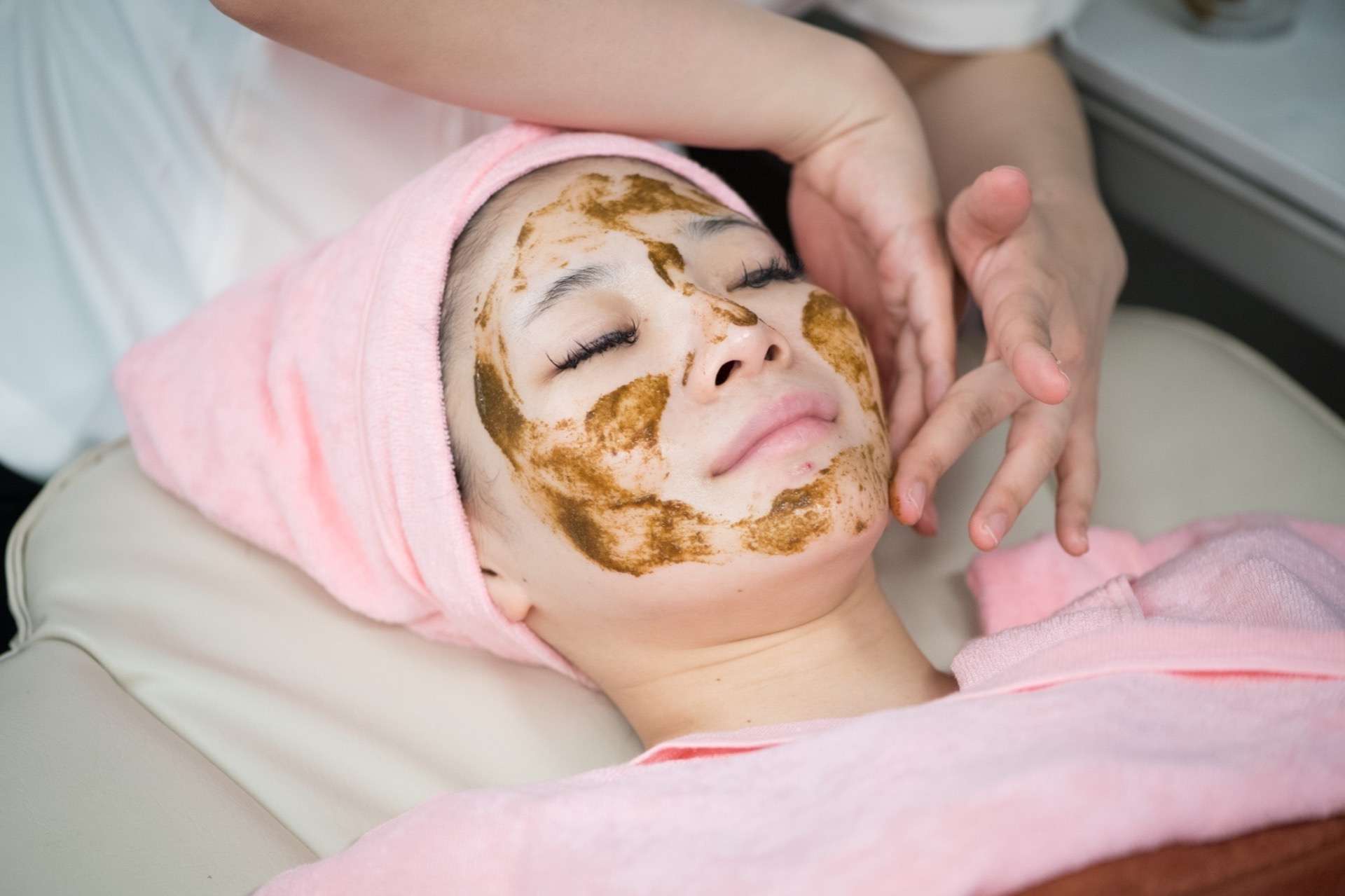 ハーブピーリング、クリスタルパック